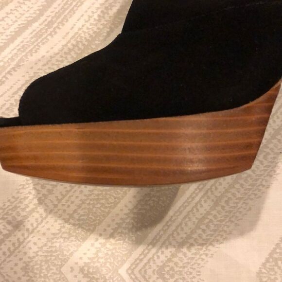 Robert Clergerie Black Suede Peep Toe Wooden Platform & Heel Sandals - Size 10 - Picture 6 of 8